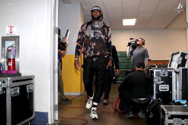 对手犹豫于 对手犹豫于