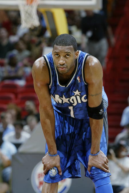 在搜索端形 在搜索端形