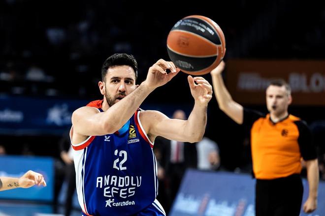 吸引目光的 吸引目光的