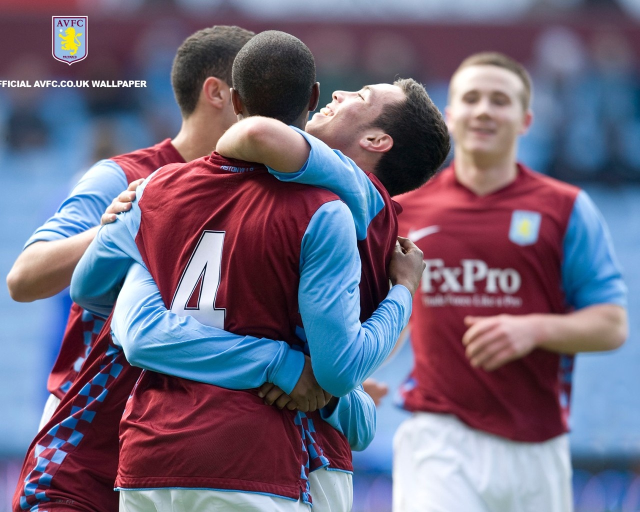 从品牌与运 从品牌与运